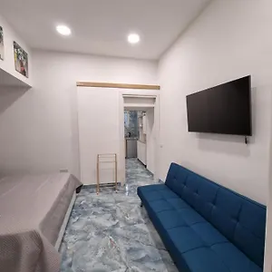 https://la-casa-di-milly.hotels-amalfi.com
